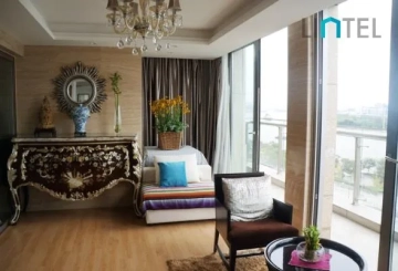 Rm 901 No 4 Shanghai Bay Phase I(4)