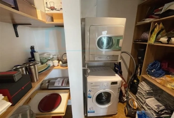 Rm 902 No 1 Central Residence I(16)