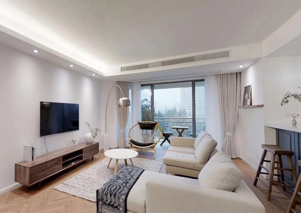 Rm 902 No 1 Central Residence I(2)