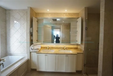 Rm 902 No 10 One Riviera Park(11)