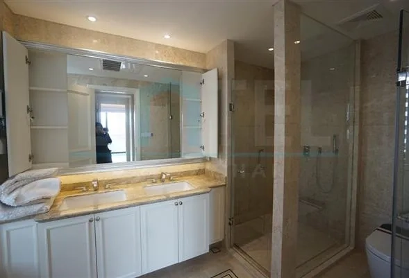 Rm 902 No 10 One Riviera Park(12)