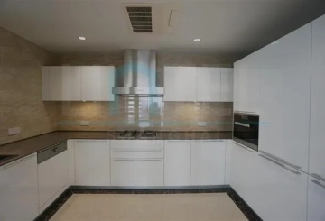 Rm 902 No 10 One Riviera Park(7)