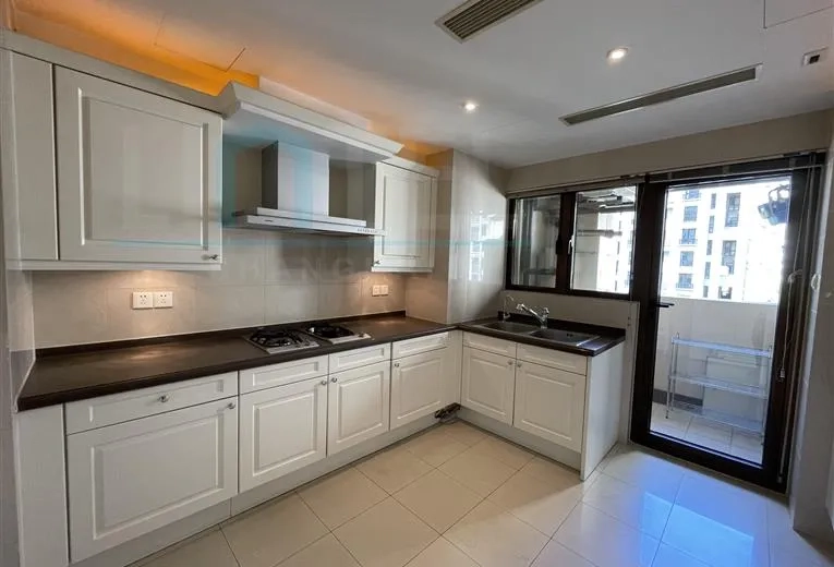 Rm 902 No 11 Lakeville Regency(4)