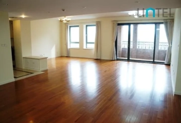 Rm 902 No 18 Green Court I