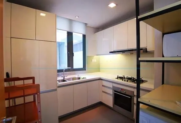 Rm 902 No 370 Lakeside Ville(3)
