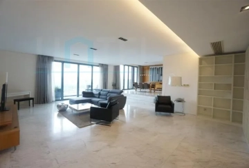 Rm 902 No 391 Lakeside Ville