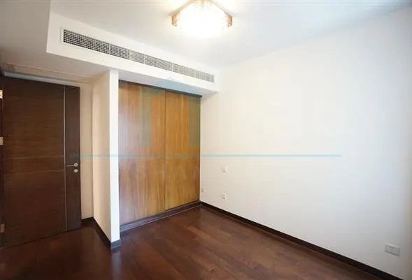 Rm 902 No 8 Eight Park Avenue(10)