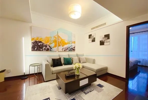 Rm 904 No W2 Top of City(2)