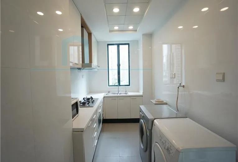 Rm 9A No 2 Yanlord Garden I & II(6)