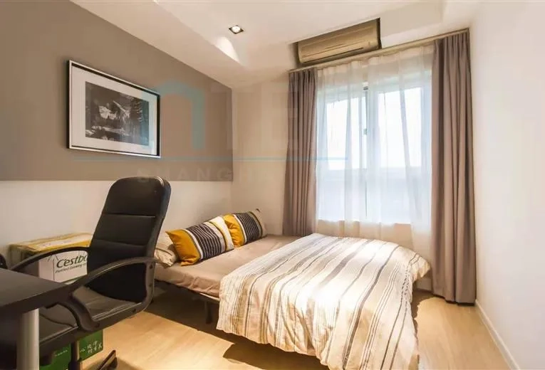 Rm 9D No 1 Ambassy Court(7)