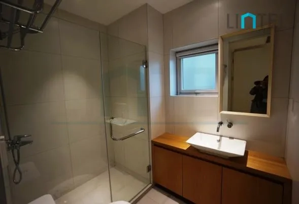 Rm 9F No 3 Ambassy Court(6)