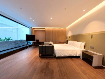 Rm B103 InterContinental Shanghai Jing'an Serviced Apt