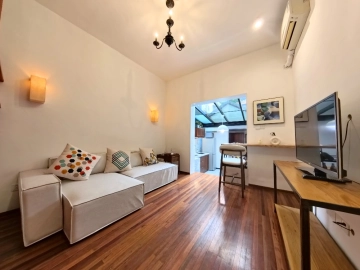 Rm S105 No 2 Lane 370 Shannxi South Road