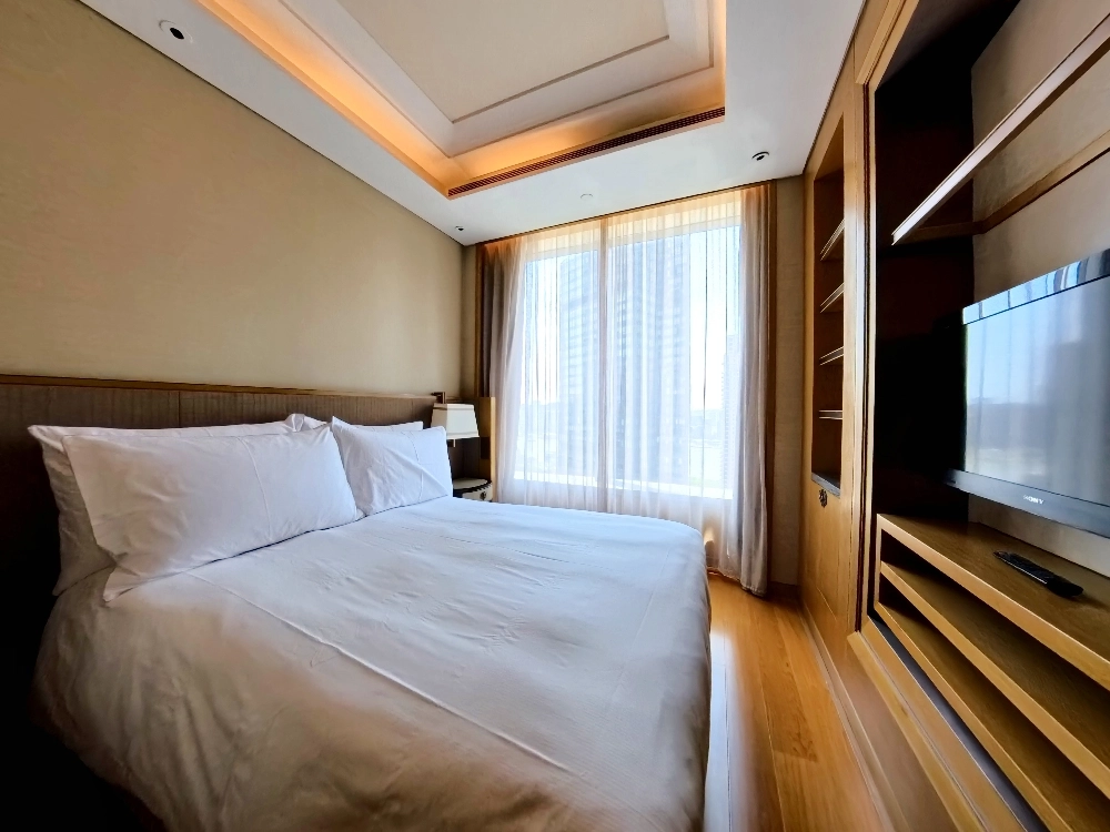 Sky Mansion 2-bdr Suite IFC Residence(13)