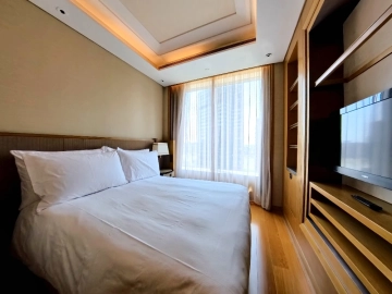 Sky Mansion 2-bdr Suite IFC Residence(13)
