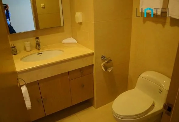 Small 4-bdr Unit Central Residence II(14)
