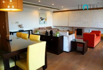Small 4-bdr Unit Central Residence II(3)