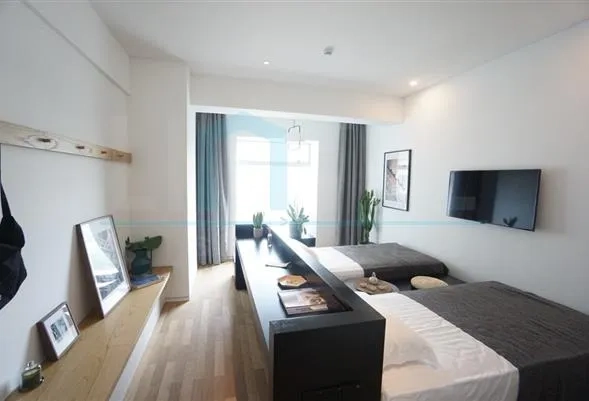 Smaller 1-Bdr Studio Base SUHE(2)