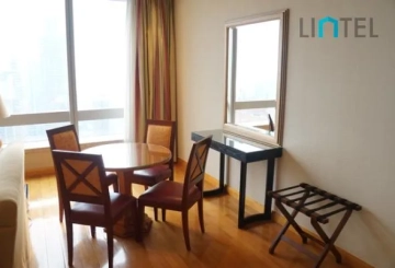 Smaller 2-bdr Suite Tomorrow Square(3)