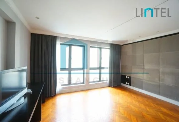 Smaller 3-bdr Unit T18 Luxe Xintiandi(4)