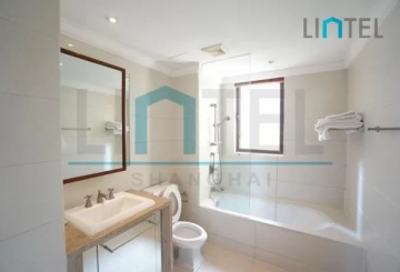 Smaller 3-bdr Unit T18 Luxe Xintiandi(8)