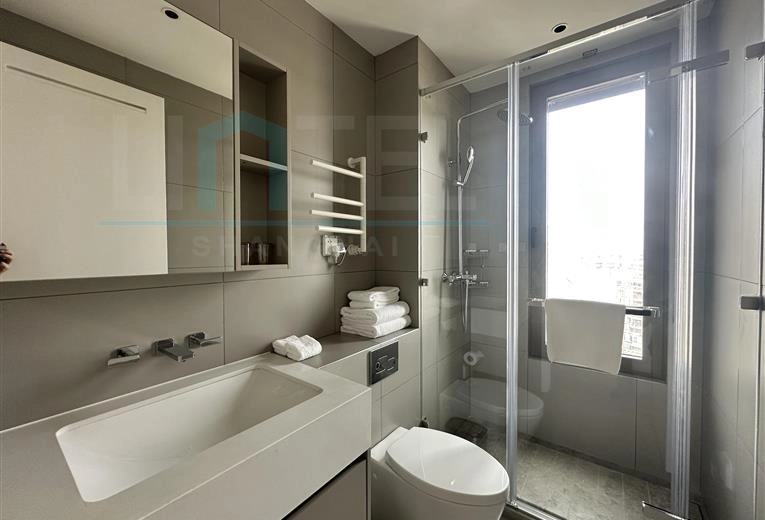 Standard 01 Unit X8 Savills Residence(16)