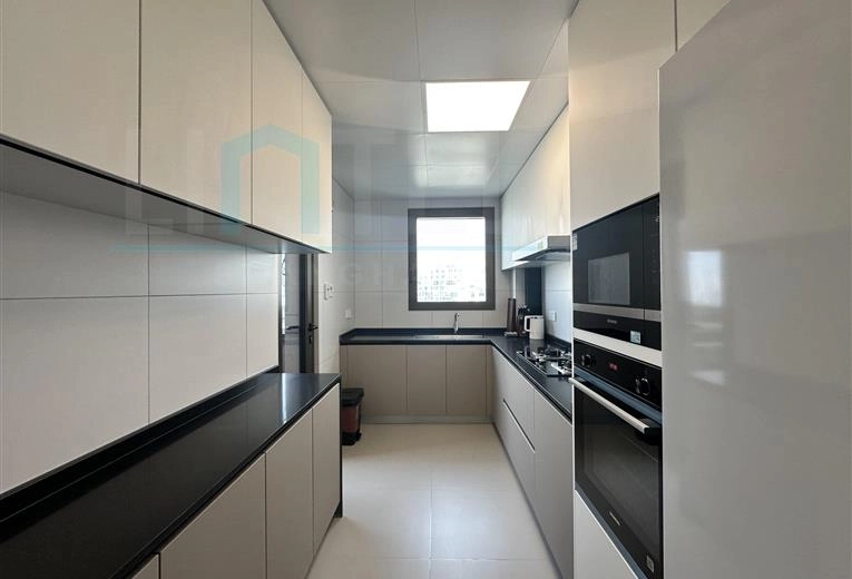 Standard 03 Unit X8 Savills Residence(6)