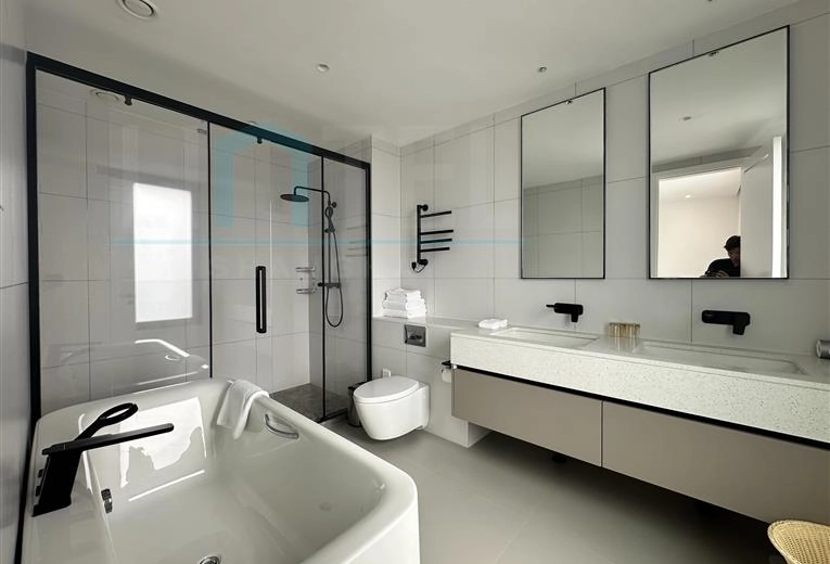 Standard 03 Unit X8 Savills Residence(9)