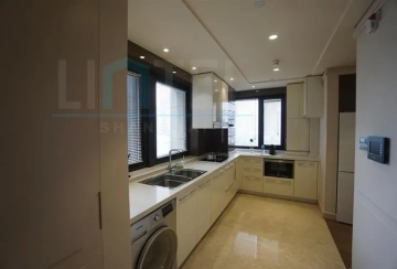 Standard 1-bdr Suite Lanson Place Aroma Garden(3)