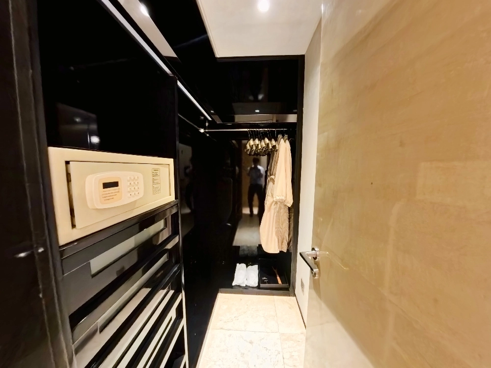 Standard 1-bdr Suite The One (Kempinski)(7)