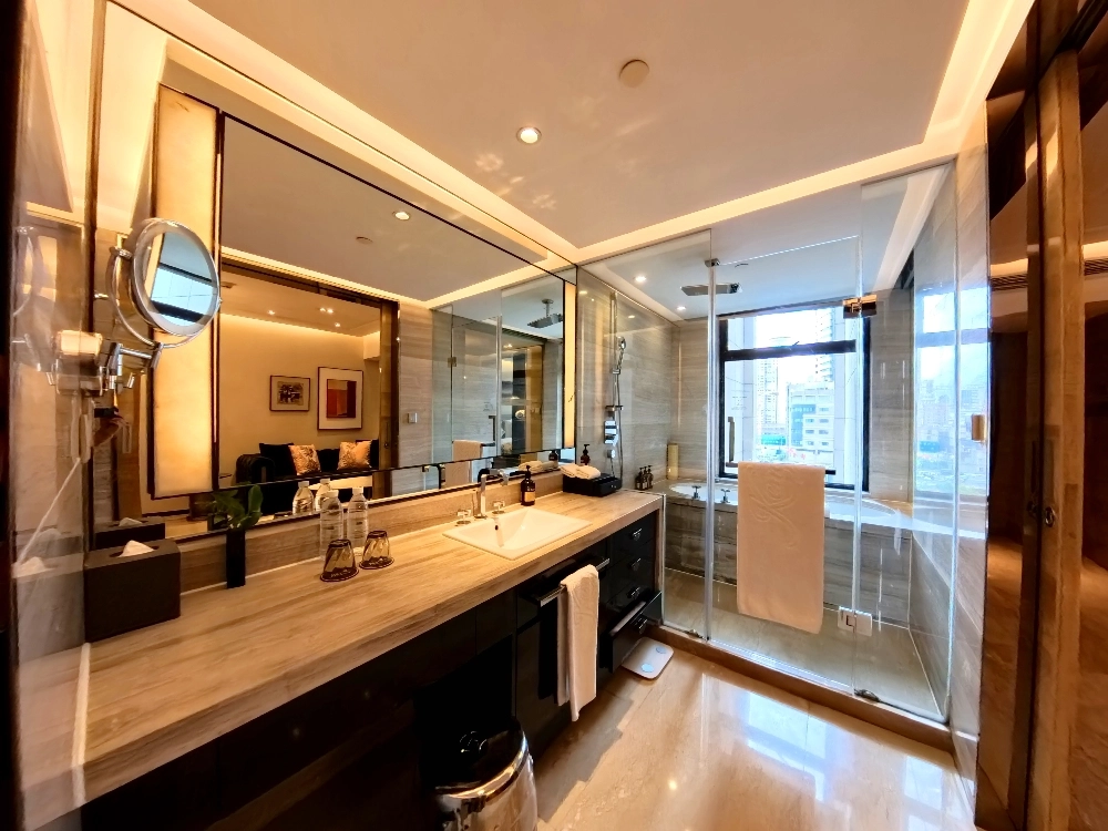 Standard 1-bdr Suite The One (Kempinski)(8)