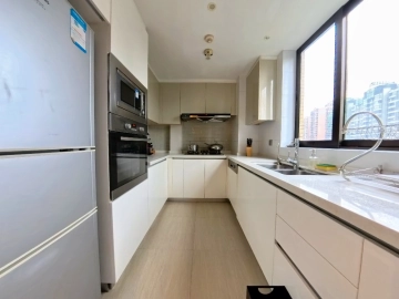 Standard 2+1 Unit Lanson Place Parkside Serviced Suites(4)