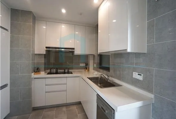 Standard 2+1 Unit One Sunland Serviced Suites(6)
