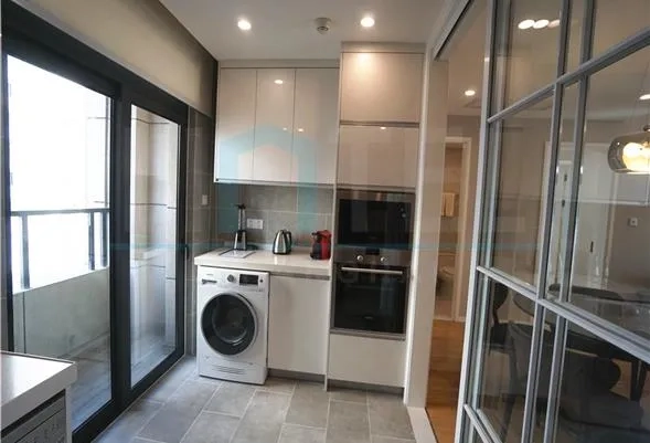 Standard 2+1 Unit One Sunland Serviced Suites(7)