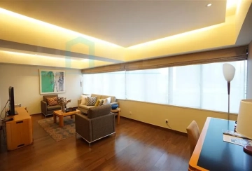 Standard 2-Bdr B Unit Shanghai Center(3)
