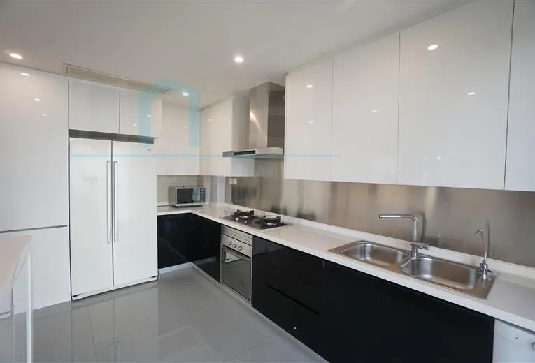 Standard 2-bdr B Unit Nanyang Seasons Court(4)