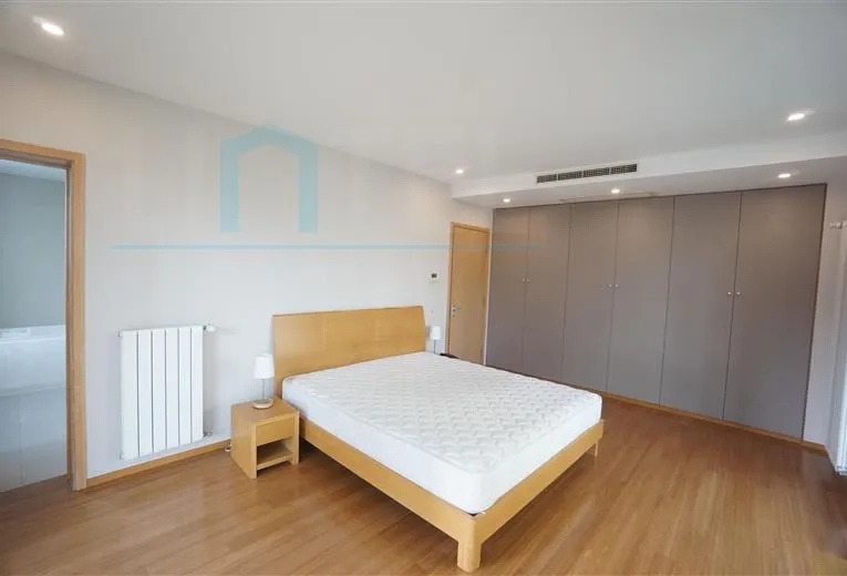 Standard 2-bdr B Unit Nanyang Seasons Court(7)