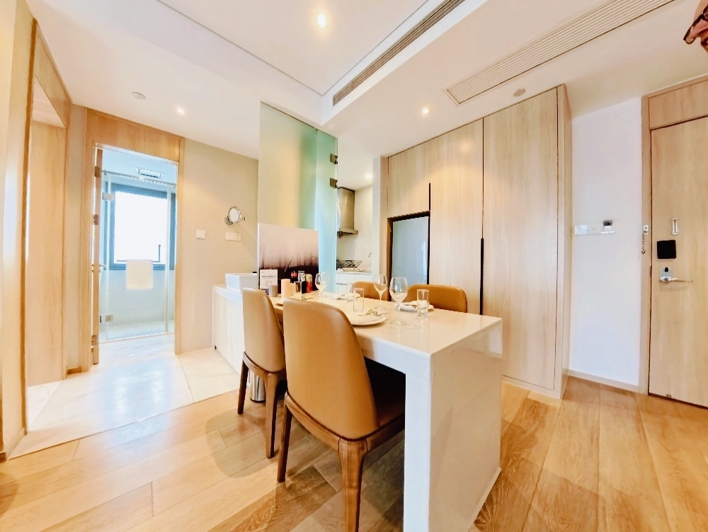 Standard 2-bdr Deluxe Sincere Residence(3)