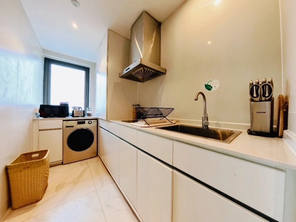 Standard 2-bdr Deluxe Sincere Residence(4)