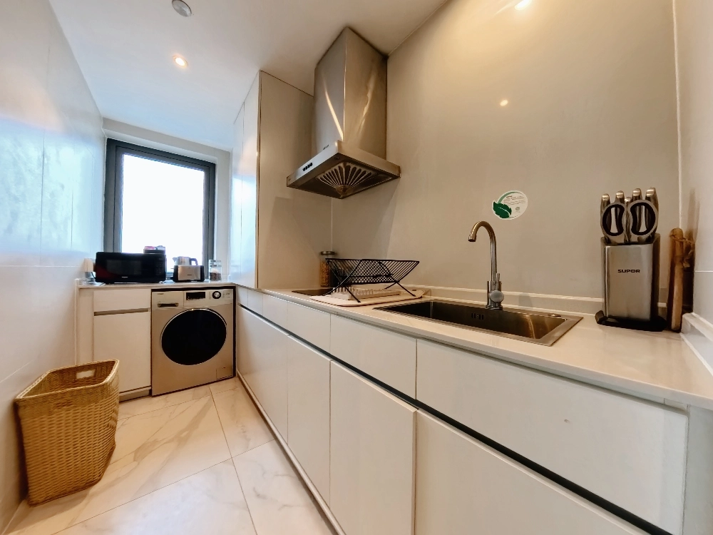 Standard 2-bdr Deluxe Sincere Residence(4)