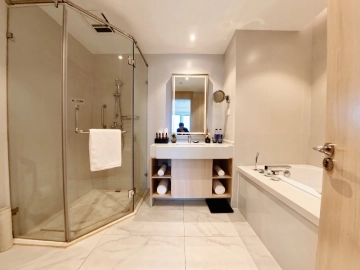 Standard 2-bdr Deluxe Sincere Residence(6)