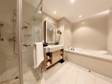 Standard 2-bdr Deluxe Sincere Residence(7)