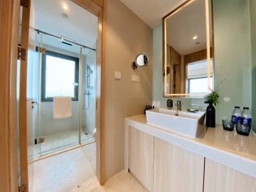 Standard 2-bdr Deluxe Sincere Residence(9)