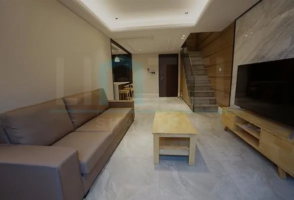Standard 2-bdr Duplex Riverside Times Garden(2)