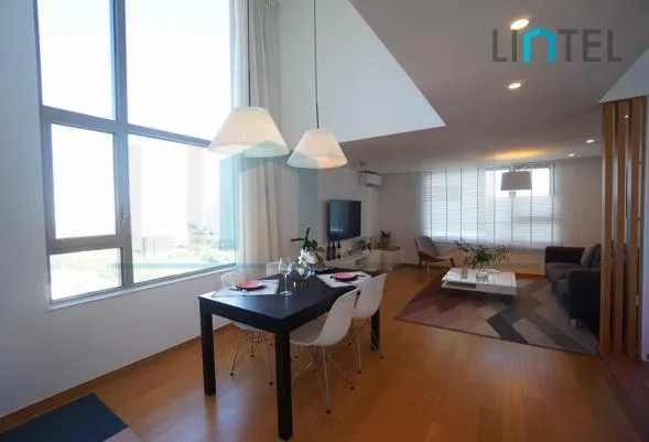 Standard 2-bdr Loft More Residence Nanyangjing(2)