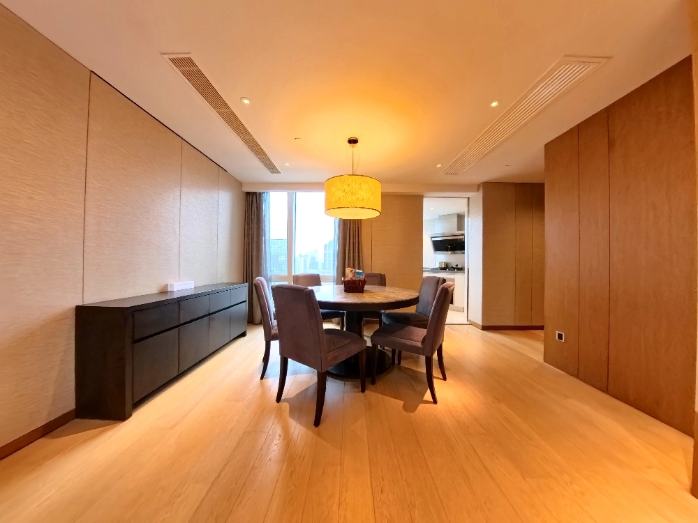 Standard 2-bdr Premium Kerry Residence(2)