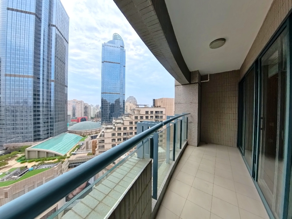 Standard 2-bdr Suite Grand Gateway Garden(3)