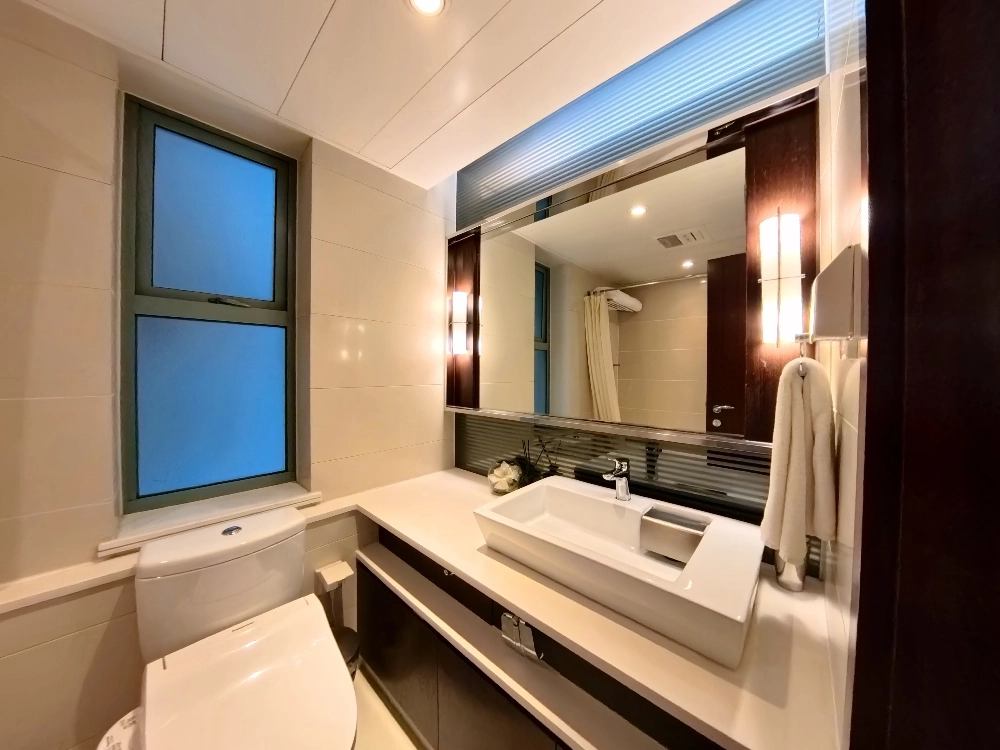 Standard 2-bdr Suite Grand Gateway Garden(8)