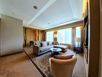 Standard 2-bdr Suite IFC Residence