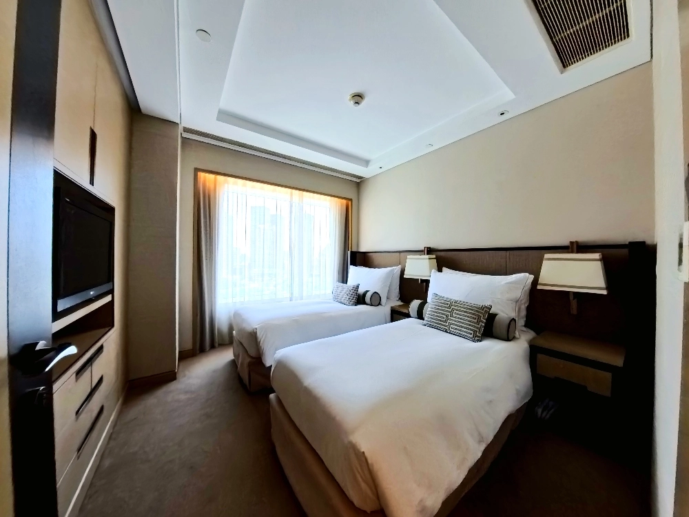 Standard 2-bdr Suite IFC Residence(8)